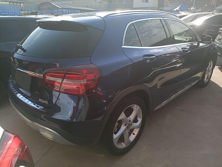 GLA 2017 GLA 200 Dynamic photo 6