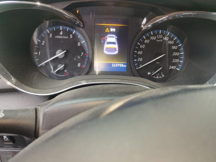 D60 2018 1.6L MT Connected Elite photo 6