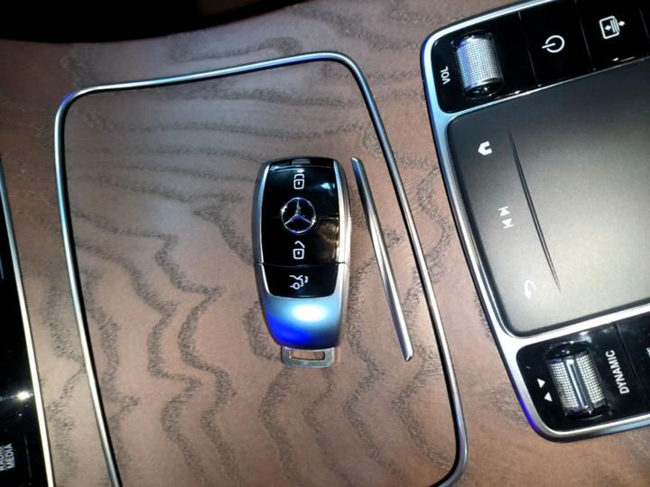 E-Class 2022 Facelift E 300 L Luxury photo 8