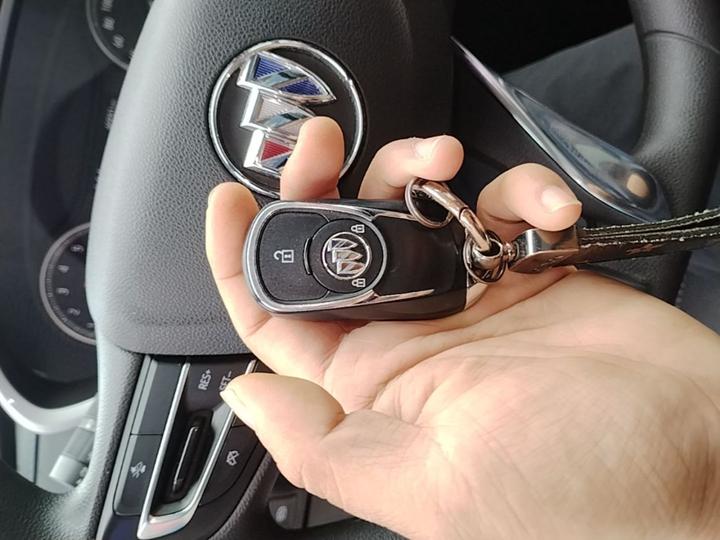 2021 332T CVT Elite photo 8