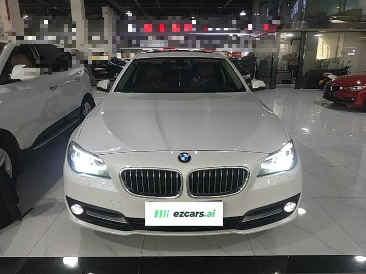 5 Series Imported 2015 520i photo 2