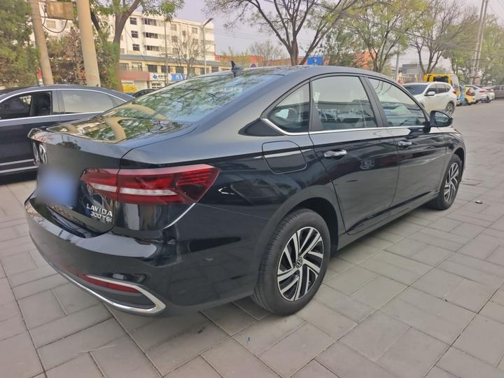 Lavida 2023 300TSI DSG photo 4
