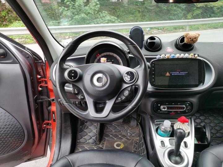 forfour 2018 1.0L 52 photo 7