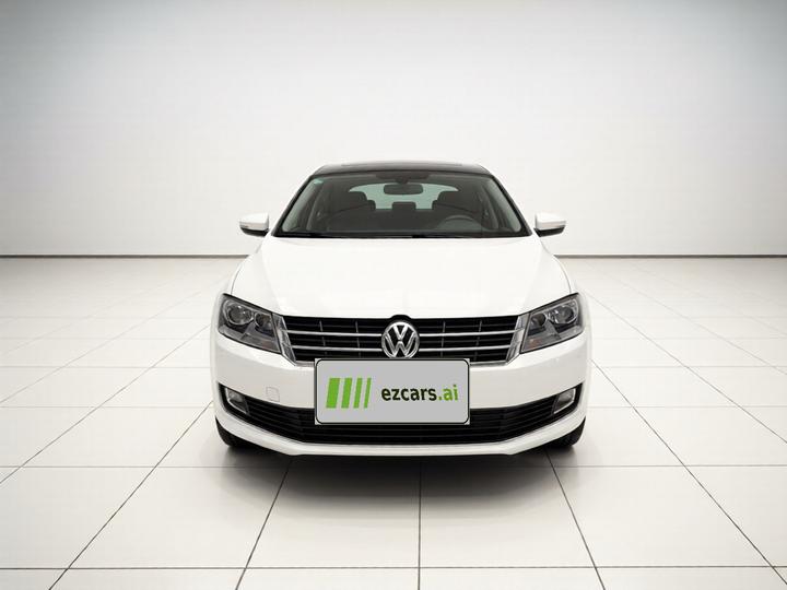 Lavida 2013 Facelift Classic 1.6L MT Comfort photo 2