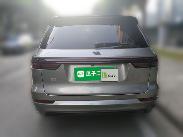 Li Auto ONE 2021 EREV 6-Seater photo 3