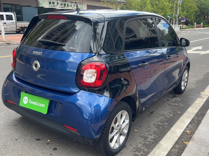 forfour 2018 1.0L 52 photo 4