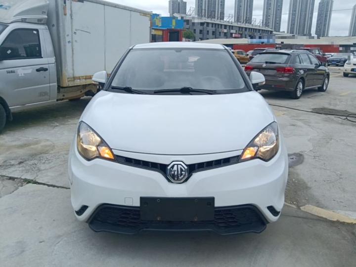 3 2016 1.3L MT Comfort photo 2