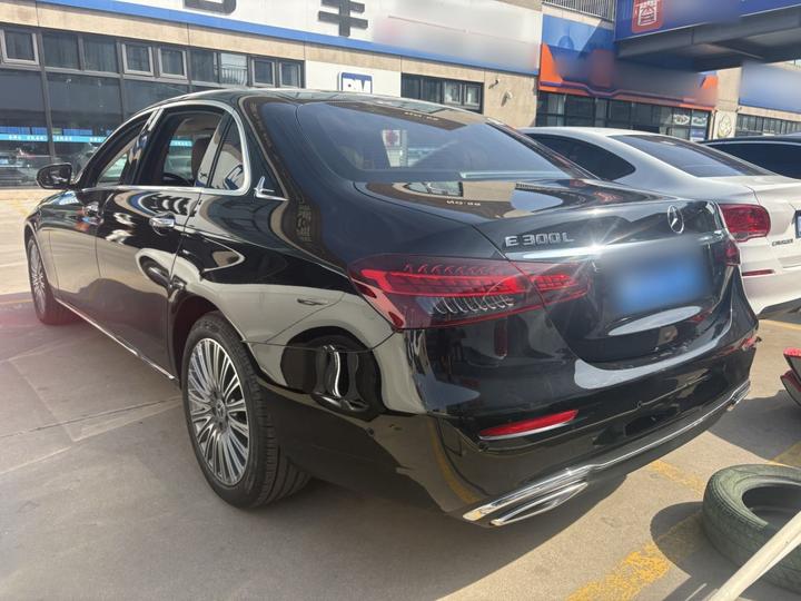 E-Class 2023 Facelift E 300 L Fashion photo 4