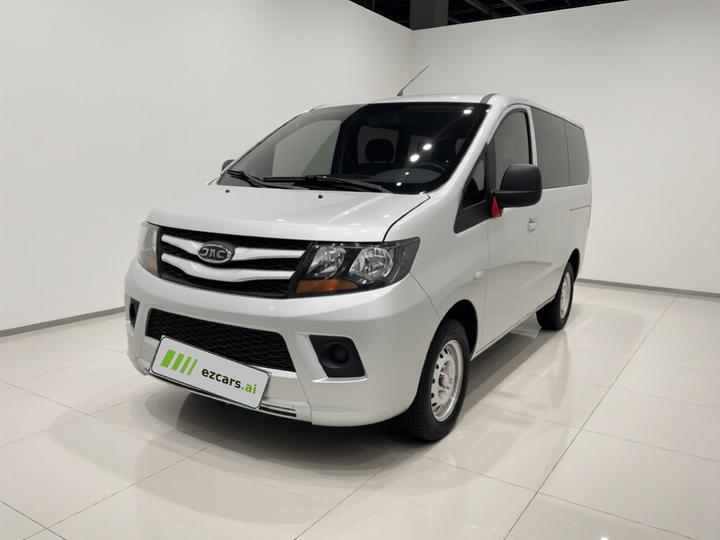 Refine M3 2018 1.6L 7-Seater