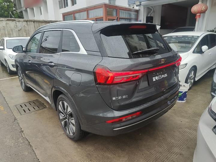 Bluelectric E5 PLUS 2026 230km Extended Range Ultra 7-Seater photo 4