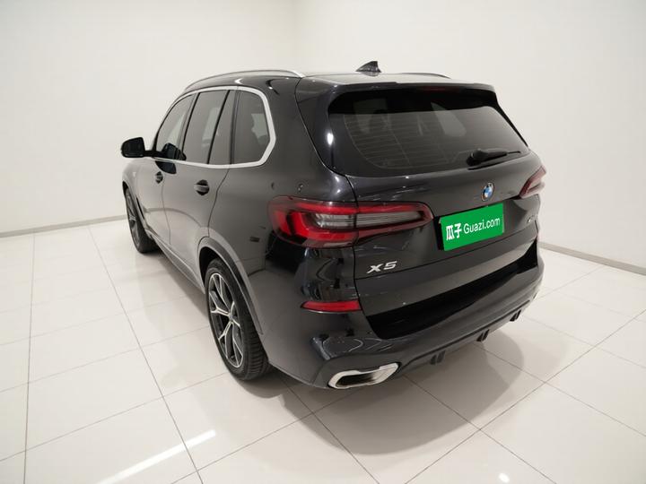 X5 Imported 2021 xDrive40i Exclusive M Sport Package photo 4