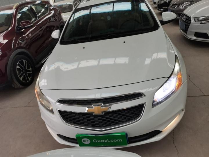 2015 1.5L Classic SE AT photo 2