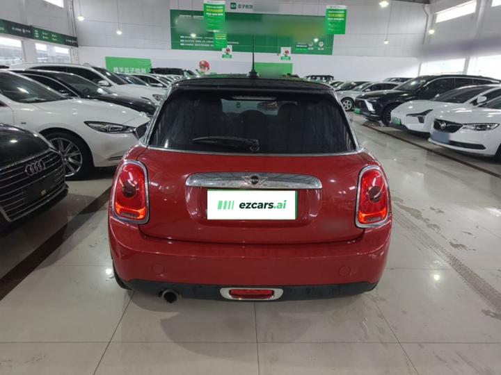 2016 1.5T COOPER 5-Door photo 3