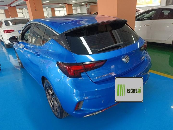 Verano 2016 Hatchback GS 20T DCT Sport photo 4