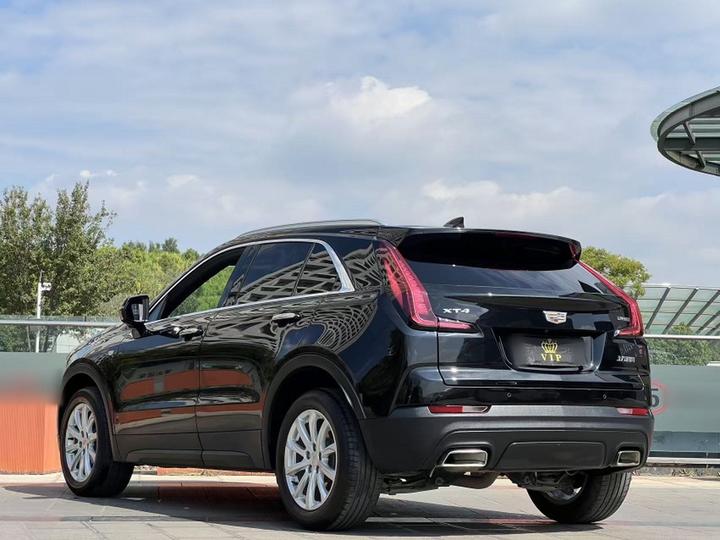 XT4 2020 Facelift 28T RWD Tech photo 4