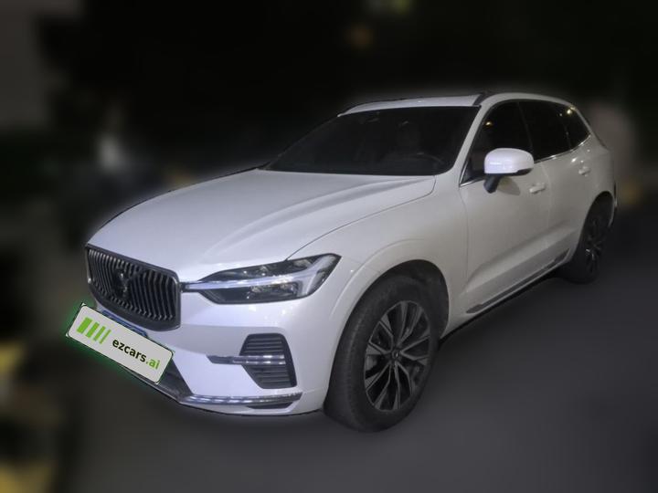 XC60 2024 B5 AWD Luxury