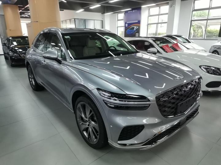 GV70 2025 2.5T AWD Flagship photo 3