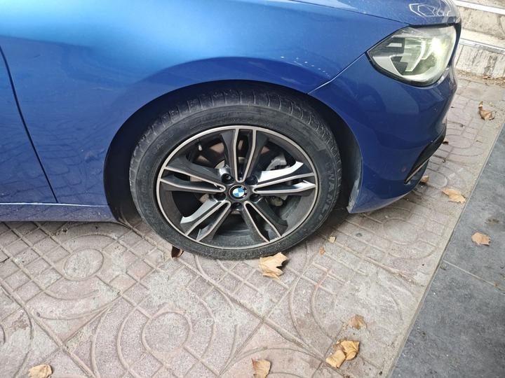 1 Series 2018 Facelift 118i Sport photo 8