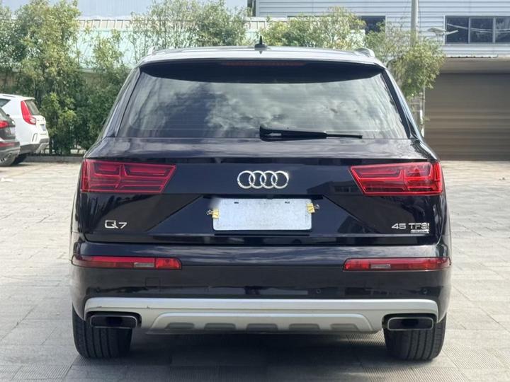 Q7 2016 45 TFSI Tech photo 6