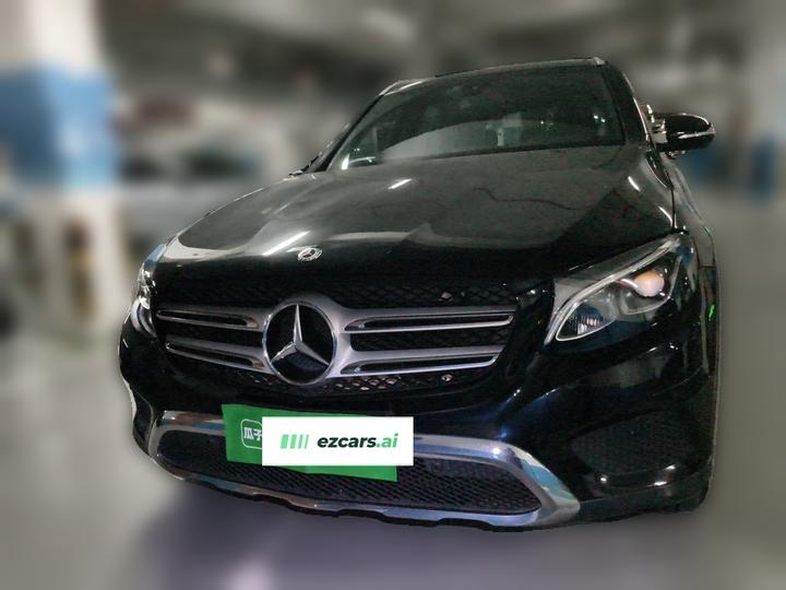 GLC 2017 GLC 200 4MATIC photo 2