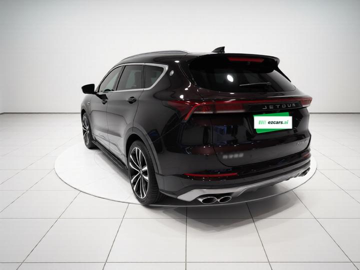 X70 PLUS 2021 1.6T DCTPRO+ 5-Seater photo 4