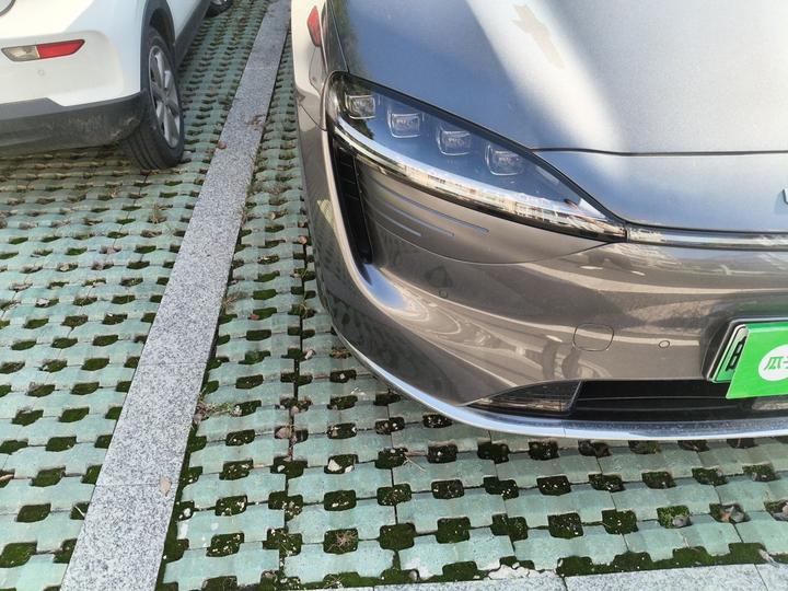 HIMA Luxeed R7 2025 EREV 251km Max photo 7