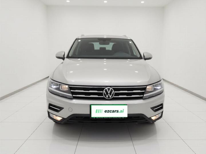 Tiguan L 2021 330TSI AT RWD Smart photo 2
