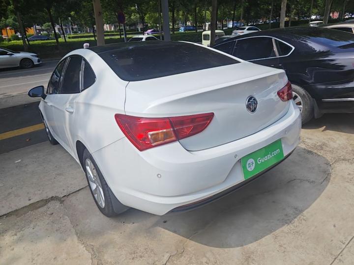 Verano 2019 Sedan 15S AT Progressive photo 4