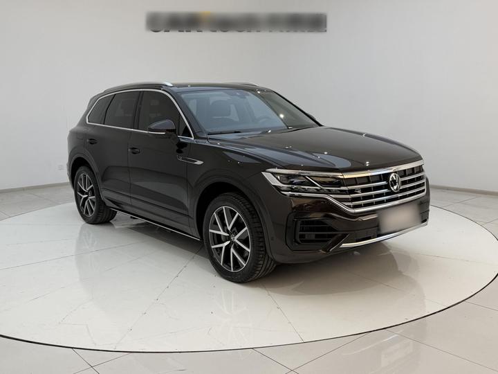 Touareg 2022 3.0TSI Classic Sport Package photo 2