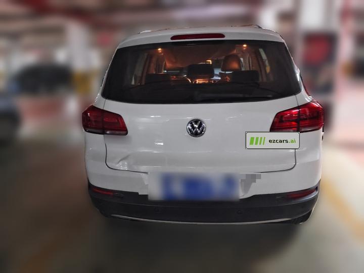 Tiguan 2015 1.8TSI AT RWD Luxury photo 5