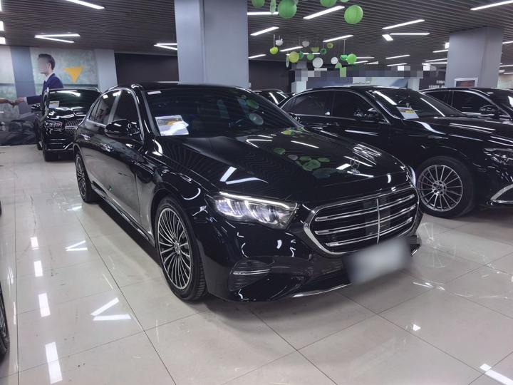 E-Class 2024 E 260 L photo 3