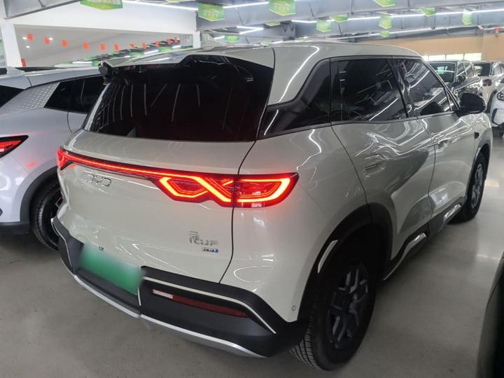 Yuan UP 2025 ADAS 401KM photo 4