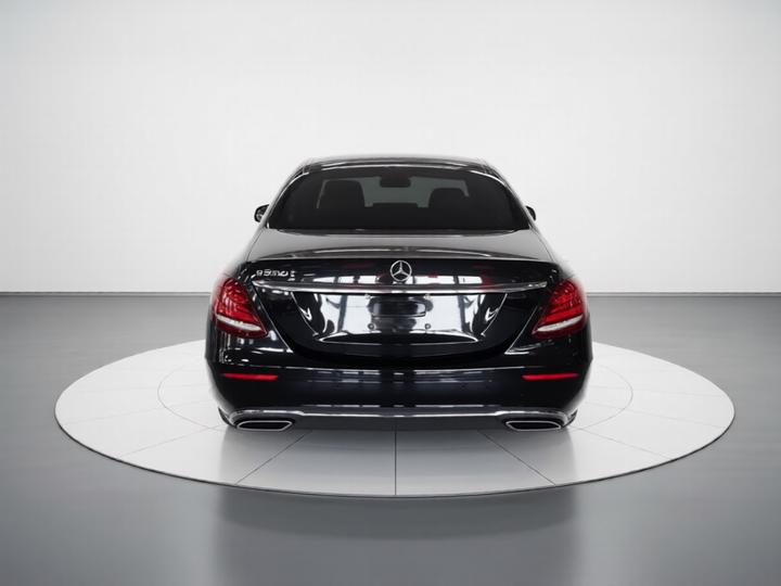 E-Class 2019 E 260 L photo 3