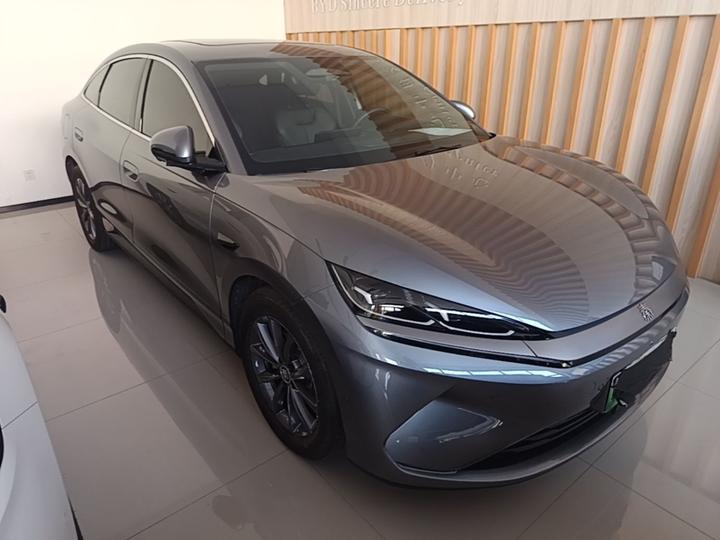 Qin L 2025 EV 545KM photo 3