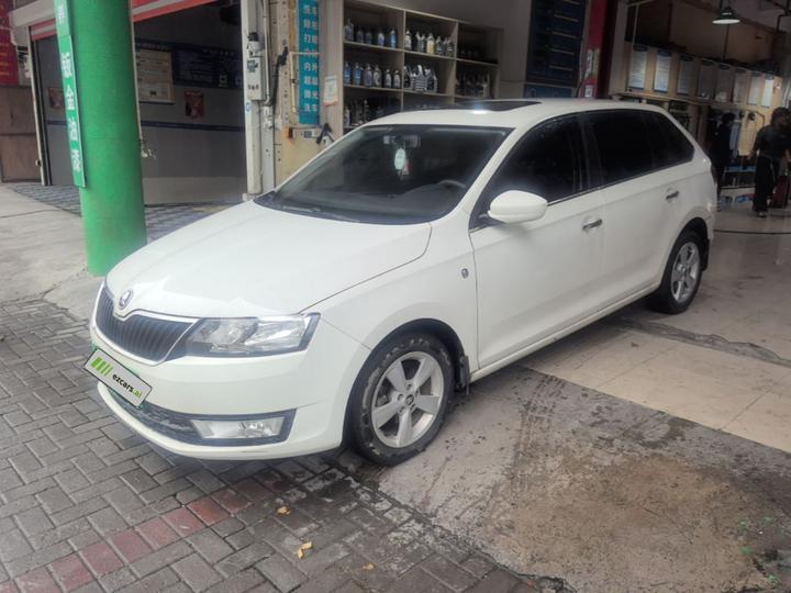 Rapid Spaceback 2016 Facelift 1.6L AT