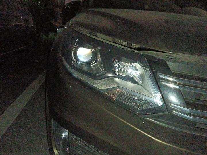 Tiguan 2016 300TSI AT RWD Luxury photo 7