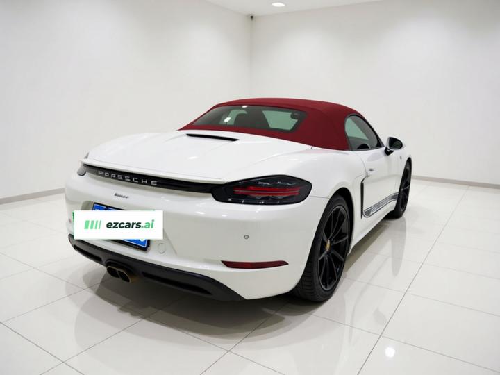 718 2020 Boxster 2.0T photo 6
