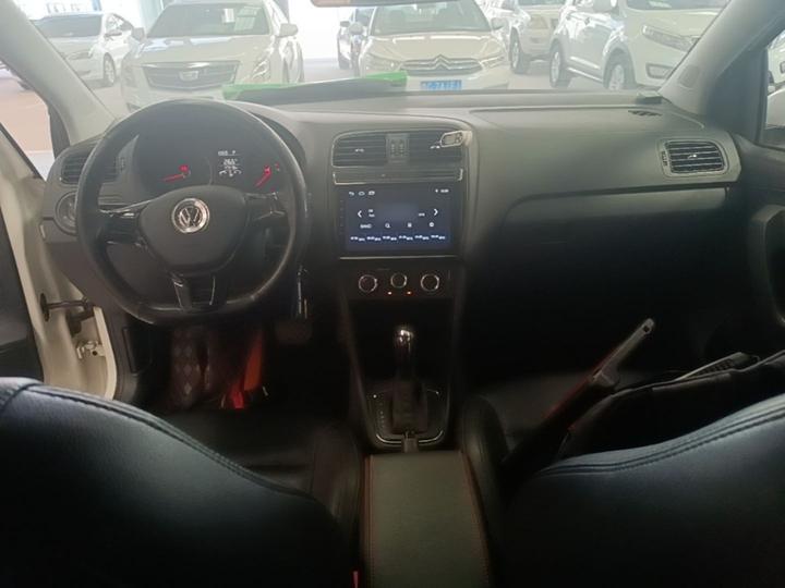 Polo 2016 1.4L AT photo 5