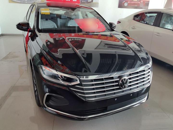 Lavida 2024 1.5L AT photo 3