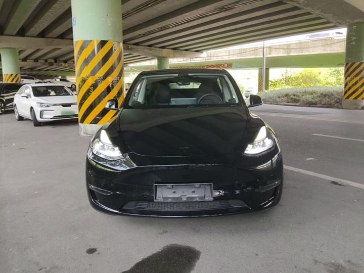 Model Y 2023 Long Range AWD photo 2