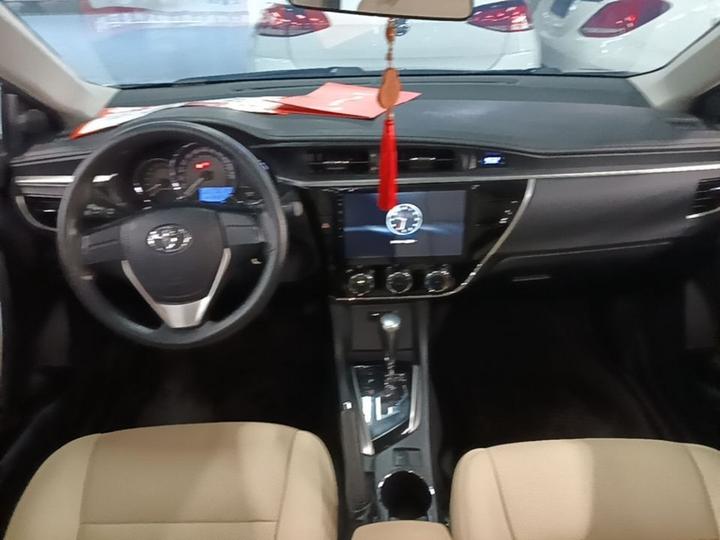 Corolla 2014 1.6L CVT GL photo 5