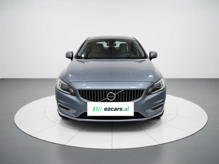 S60 2019 S60L Facelift T5 Advanced photo 2