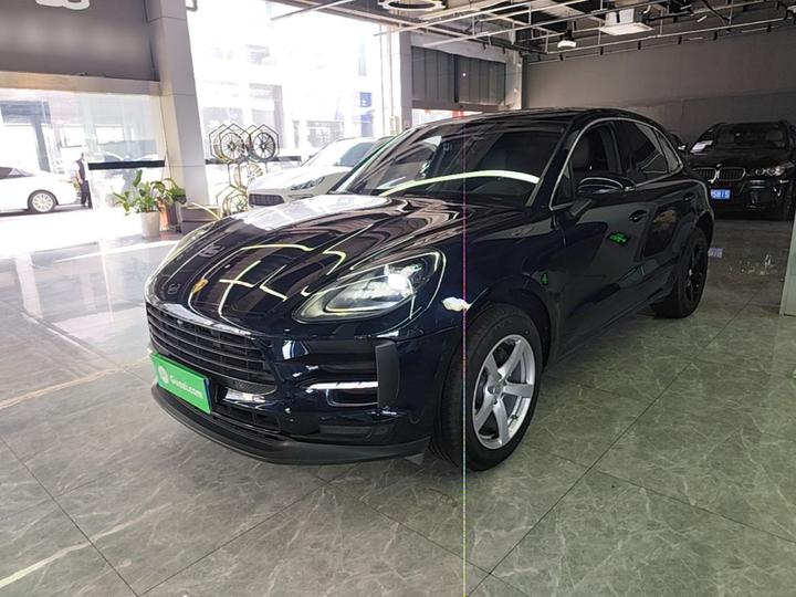 2021 Macan 2.0T