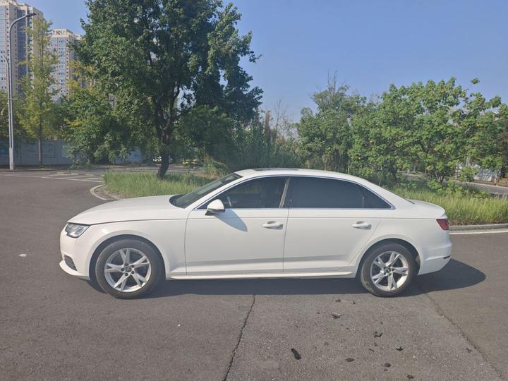 A4L 2017 Plus 40 TFSI Progressive photo 3