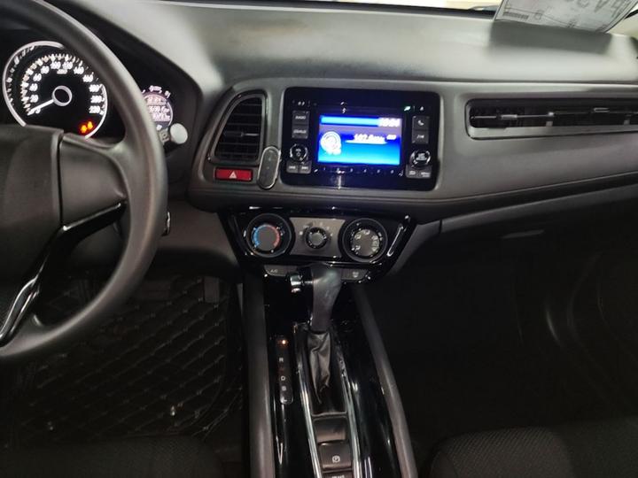 Vezel 2017 1.5L CVT RWD Comfort photo 8