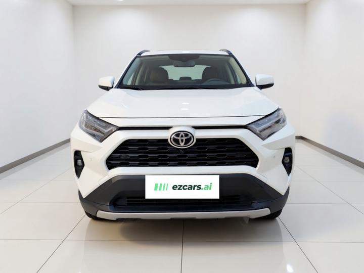 RAV4 2023 2.0L CVT RWD Plus photo 2
