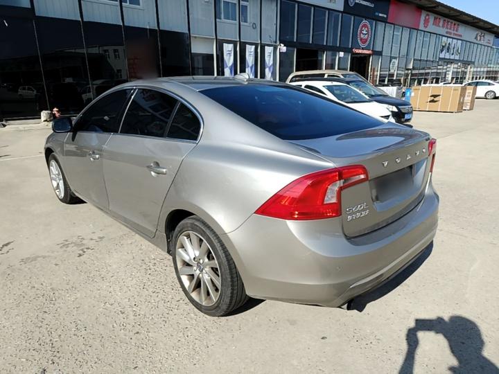 S60 2015 S60L 2.0T photo 4