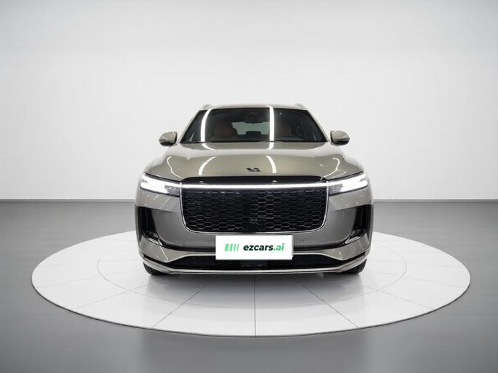 Li Auto ONE 2021 EREV 6-Seater photo 2