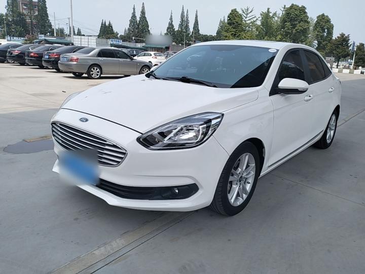 Escort 2019 1.5L AT
