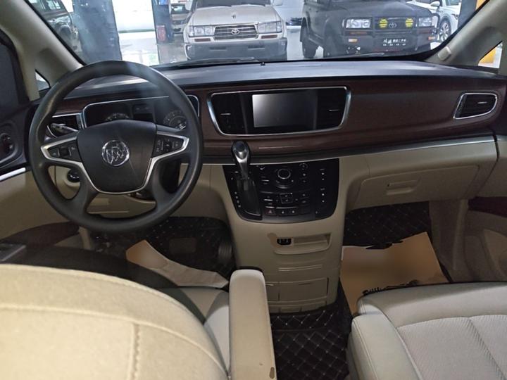 GL8 2018 28T Comfort China VI photo 2